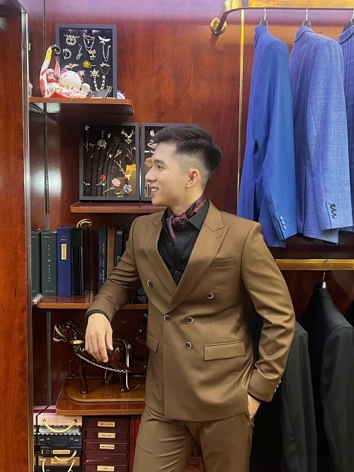 Veston Thiết Kế Sẵn – Sự Lựa Chọn Hoàn Hảo Cho Quý Ông Hiện Đại